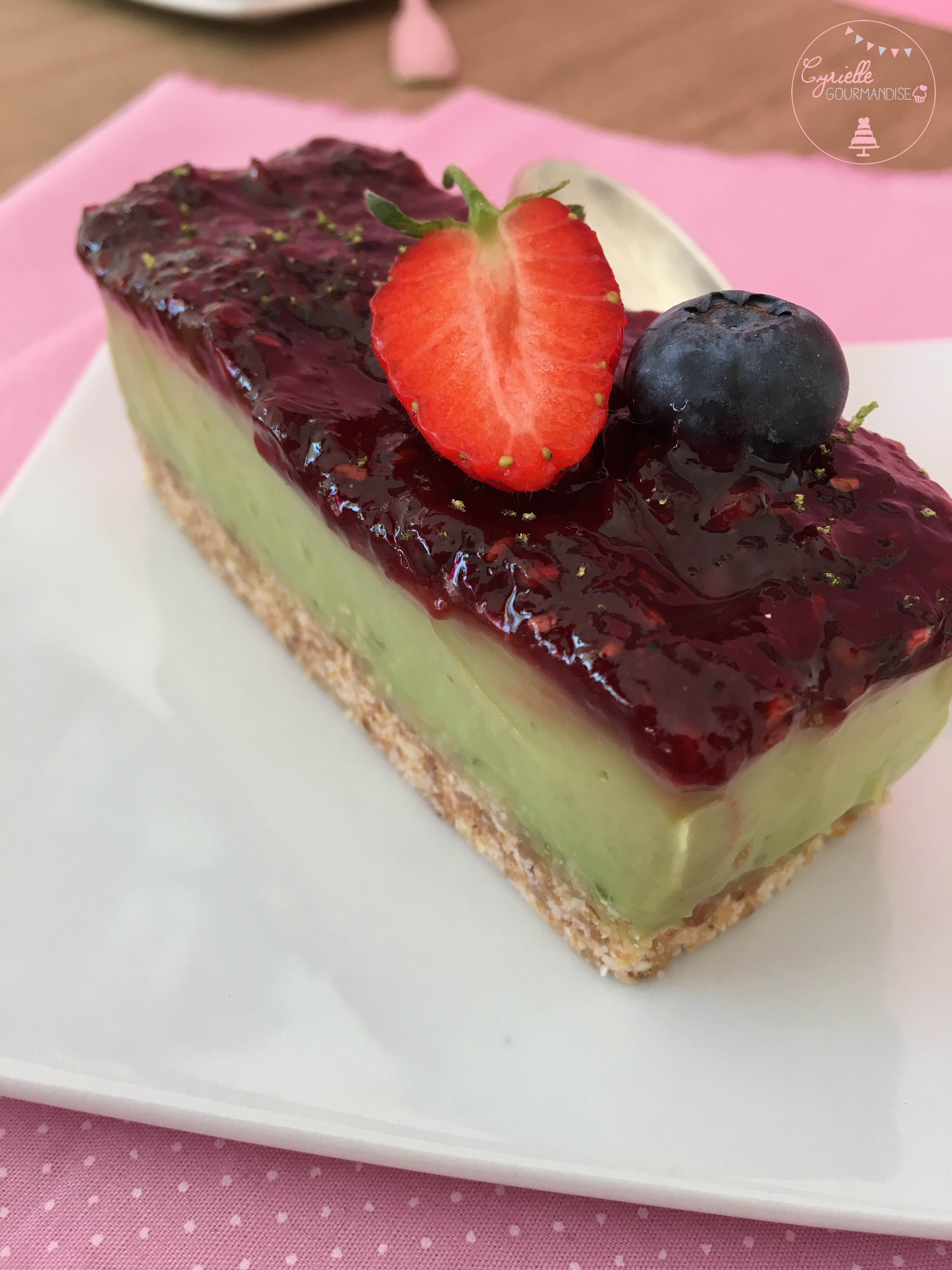 Comme un cheesecake avocat citron vert framboise 5