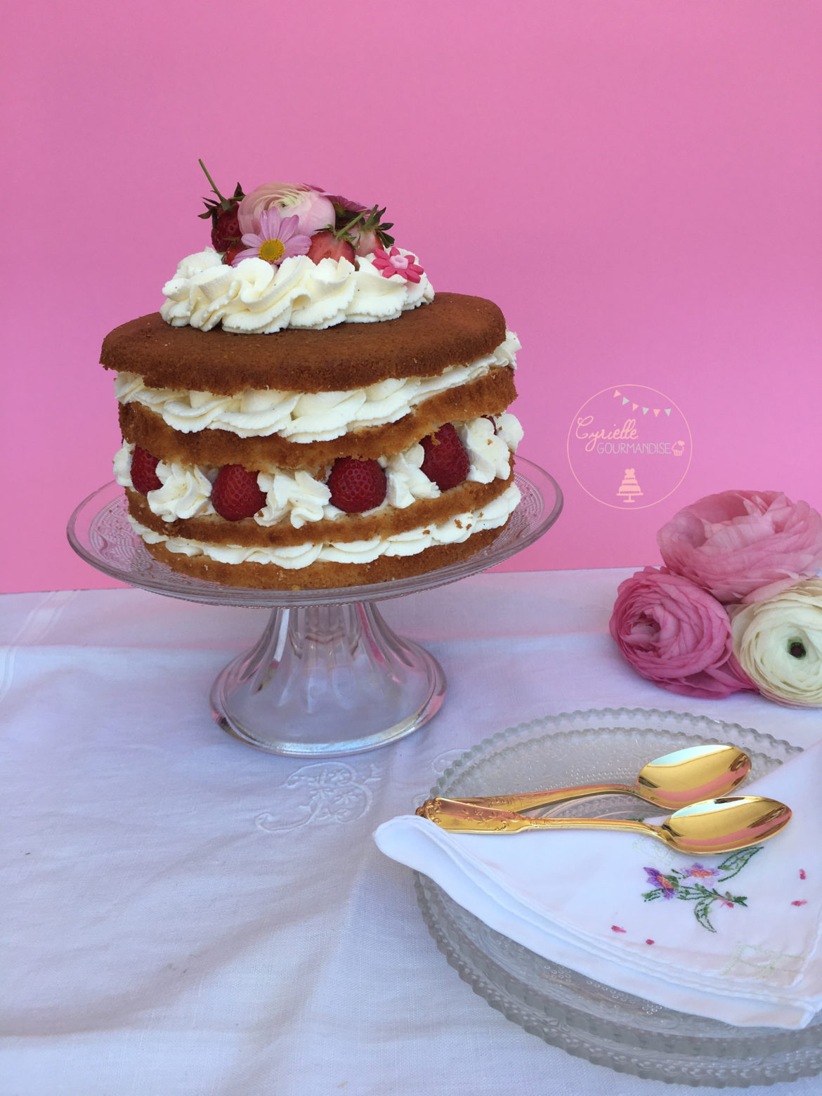 Naked Chiffon Cake Fraise-Rhubarbe-Vanille